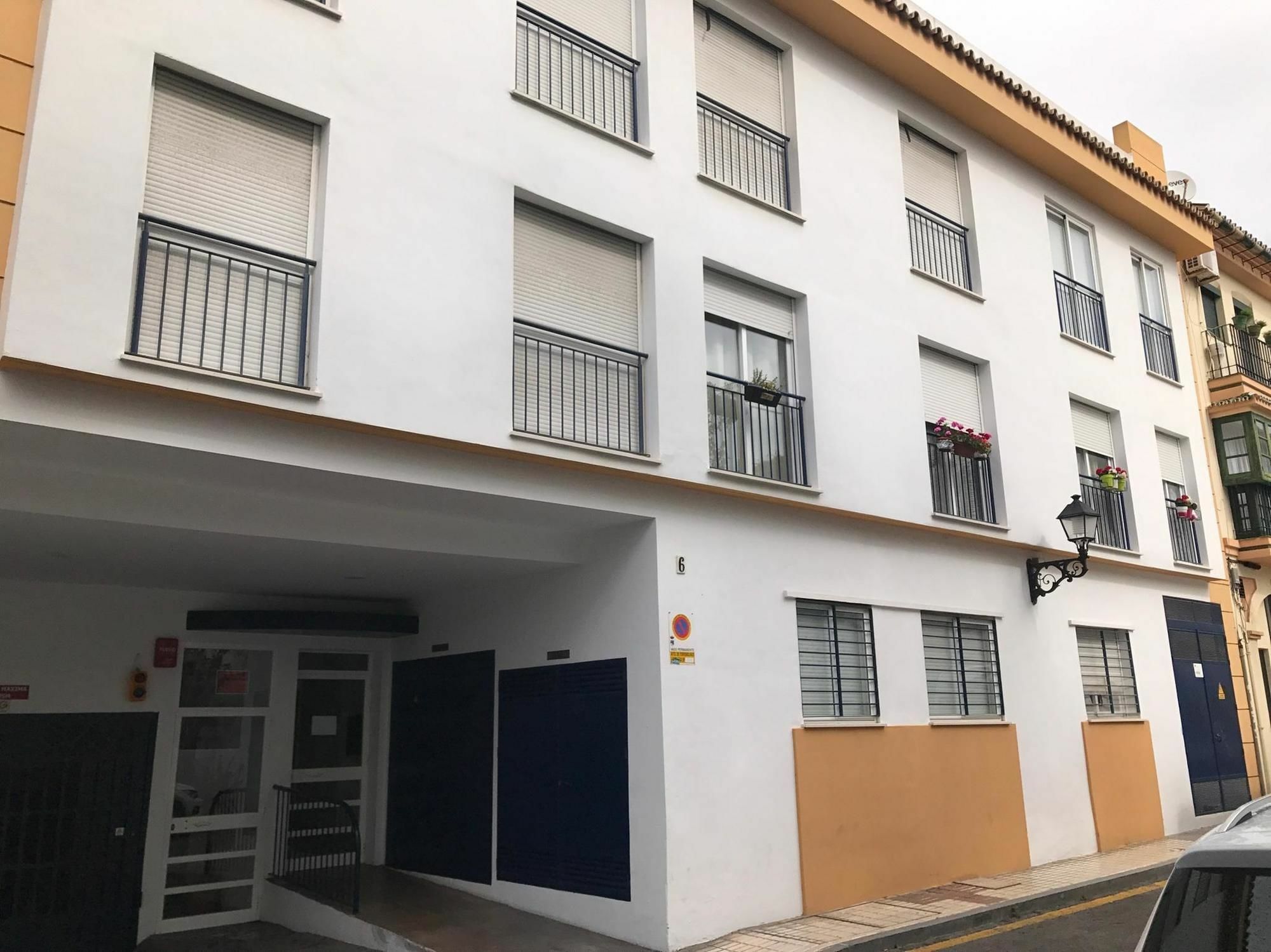 森特罗索尔公寓 托雷莫利诺斯 外观 照片